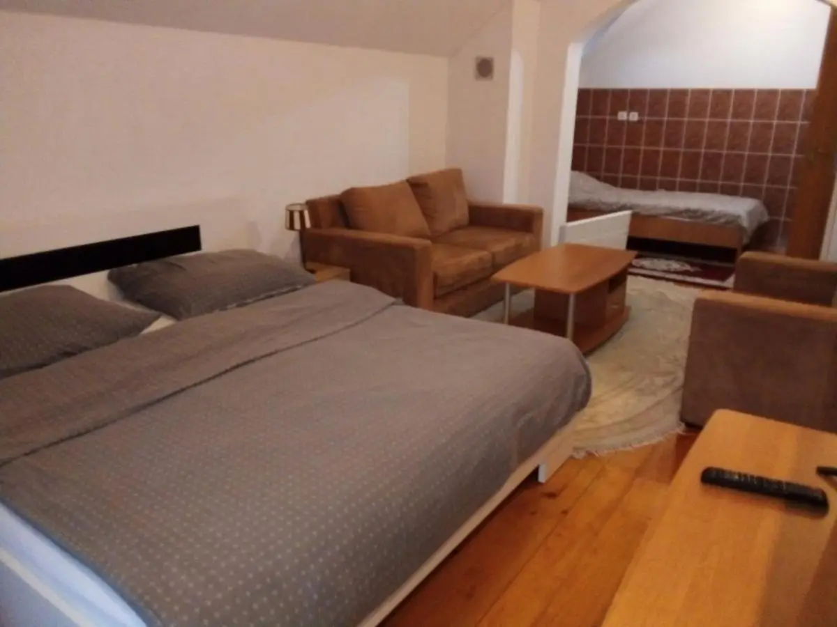 Vila Afan Ušivak
