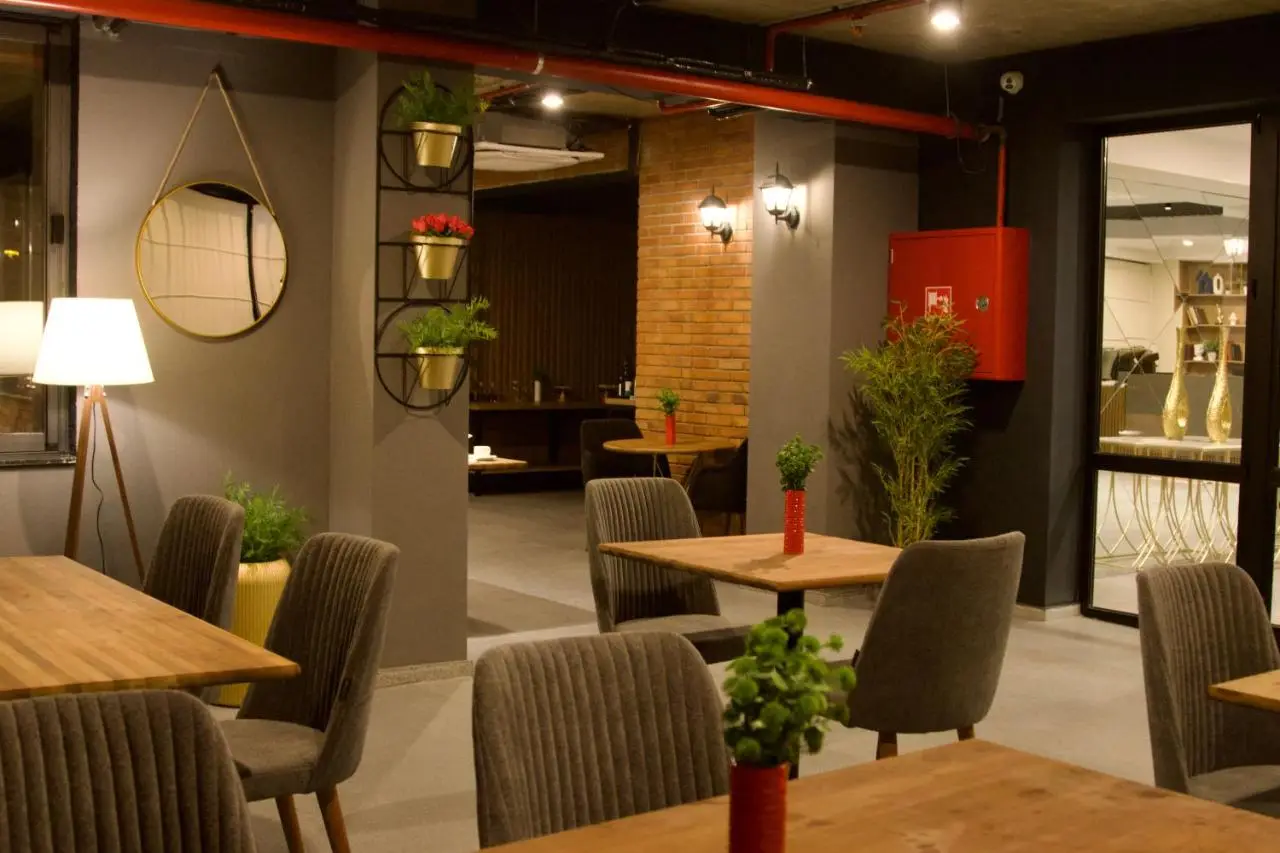 Hotel Tiflida