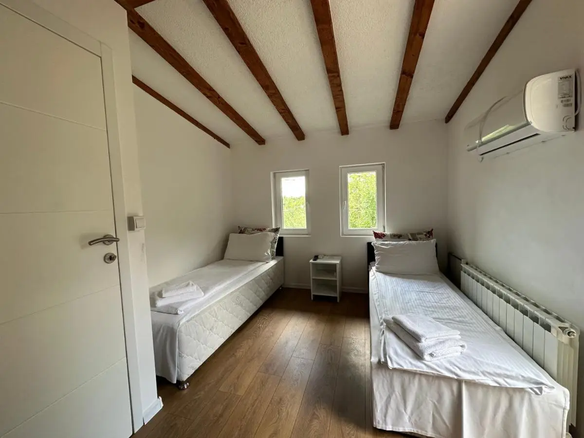 Villa IMAN