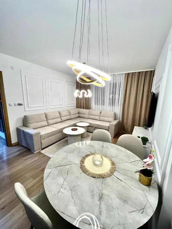 Luxury apartment Ema