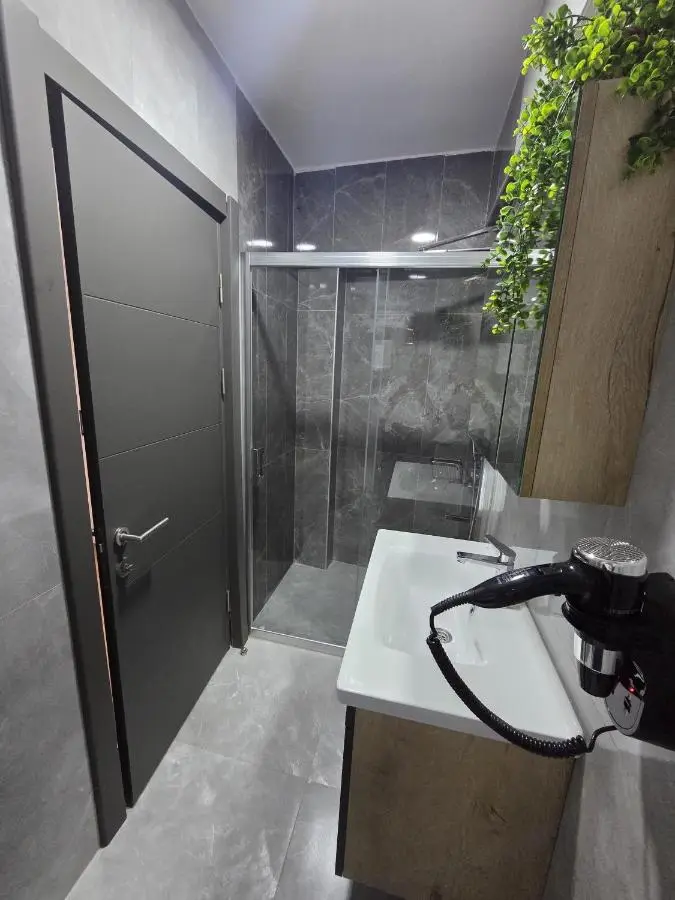 Zulu Suites