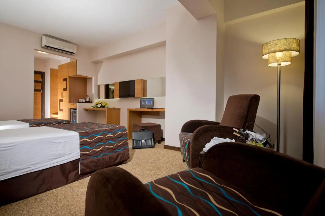 North Point Hotel