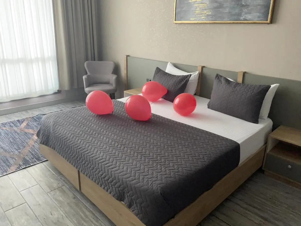 Agora Suites