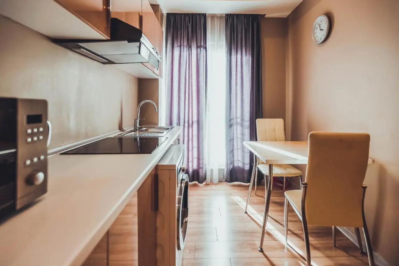Diplomat Suites Hotel