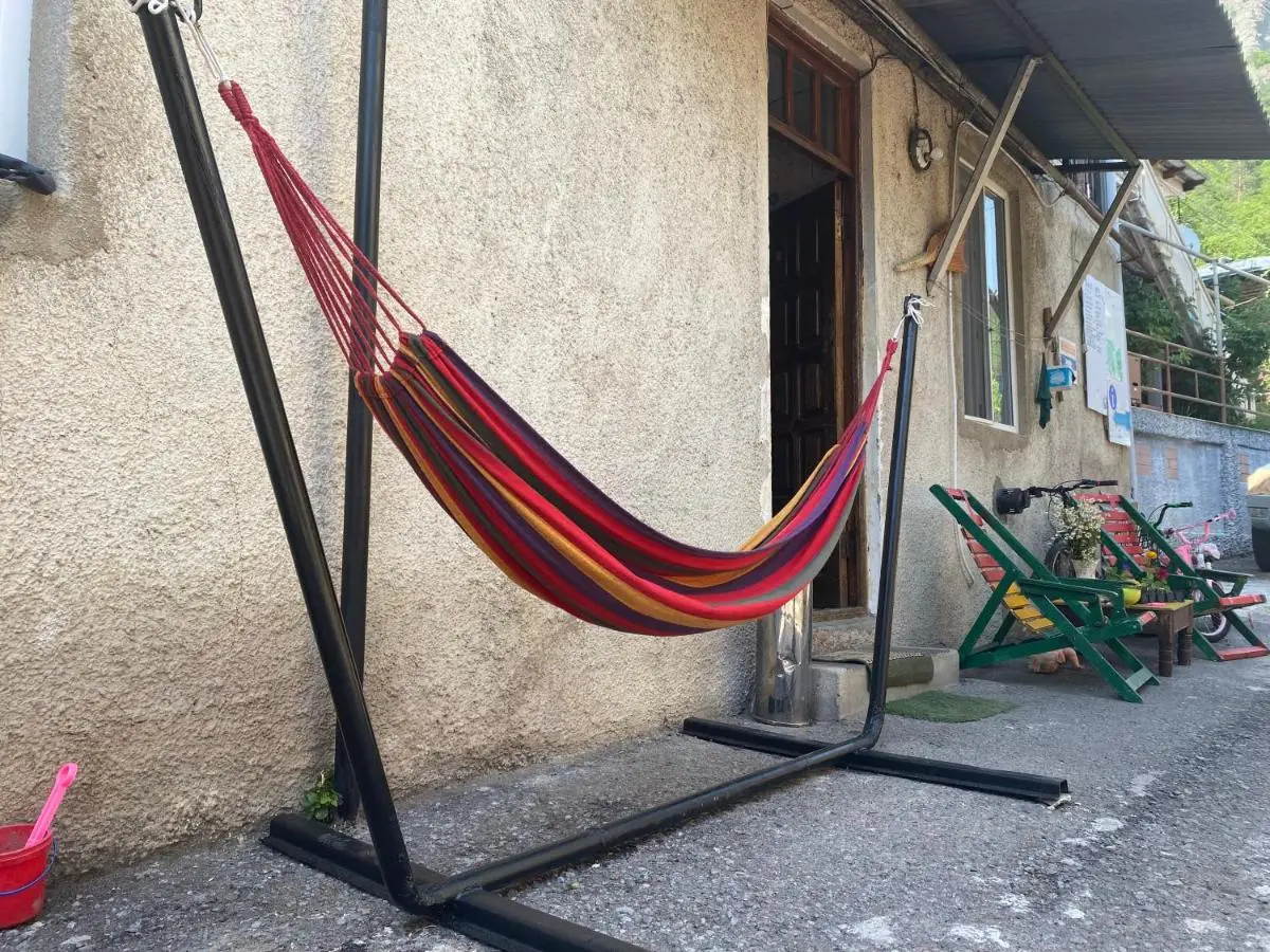 Hillside Guesthouse