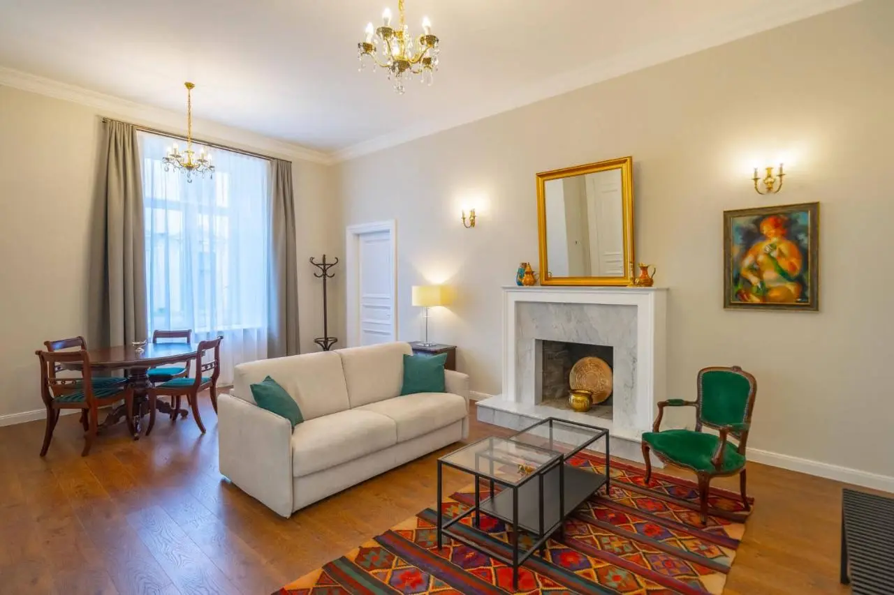 TIFLIS OPERA Aparthotel