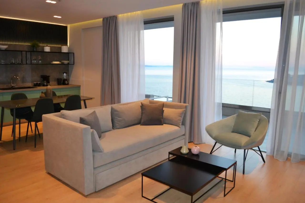 ArtNest Boutique Hotel & Suites