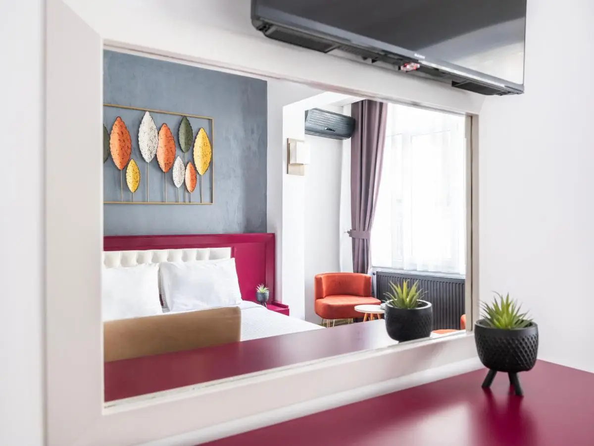 Perazre Hotel