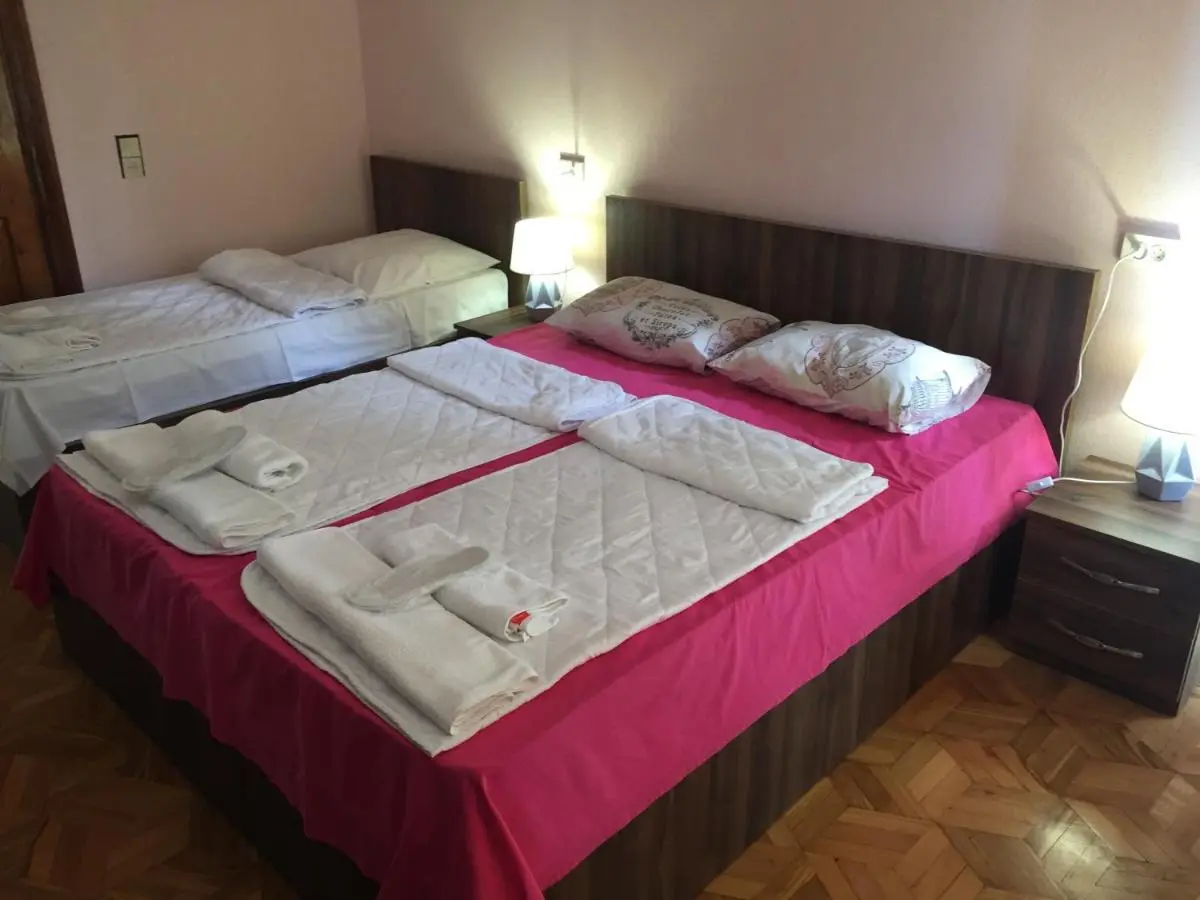Hotel Good Luck
