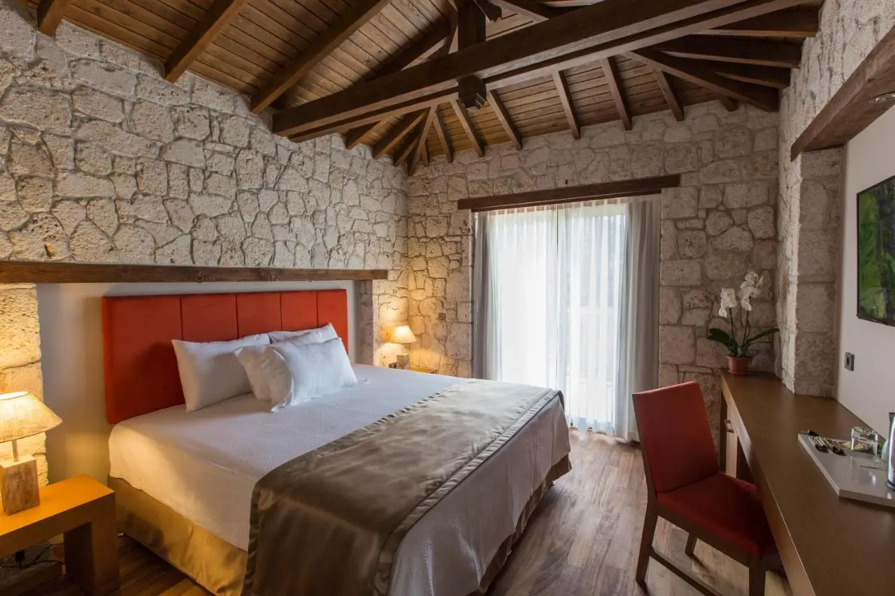 Renka Hotel & Spa