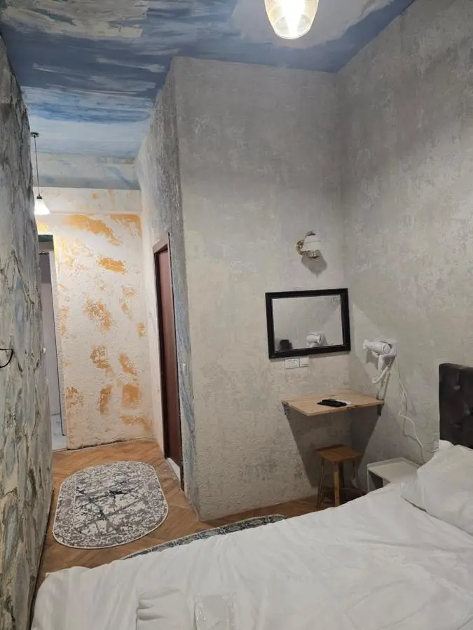 Hirmas boutique hotel