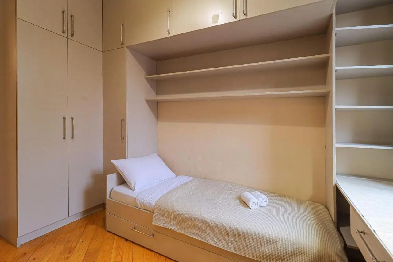 Wehost Duplex Near Rustaveli Avenue