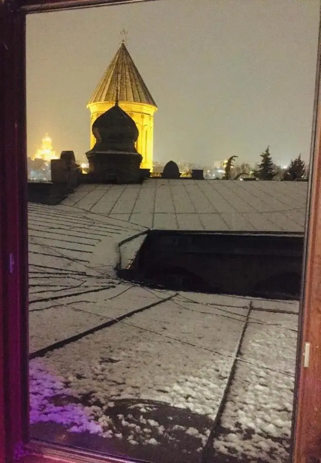 sweet home in old tbilisi