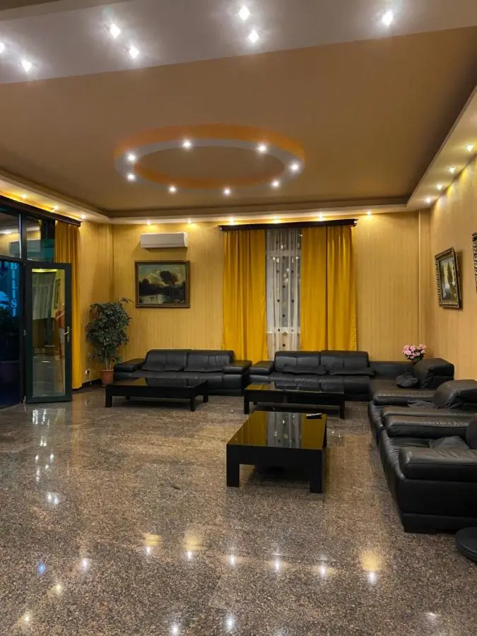 Hotel Condori