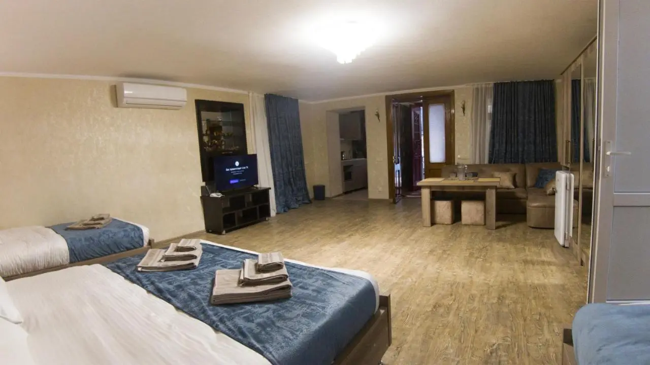 BABEL APARTMENTS