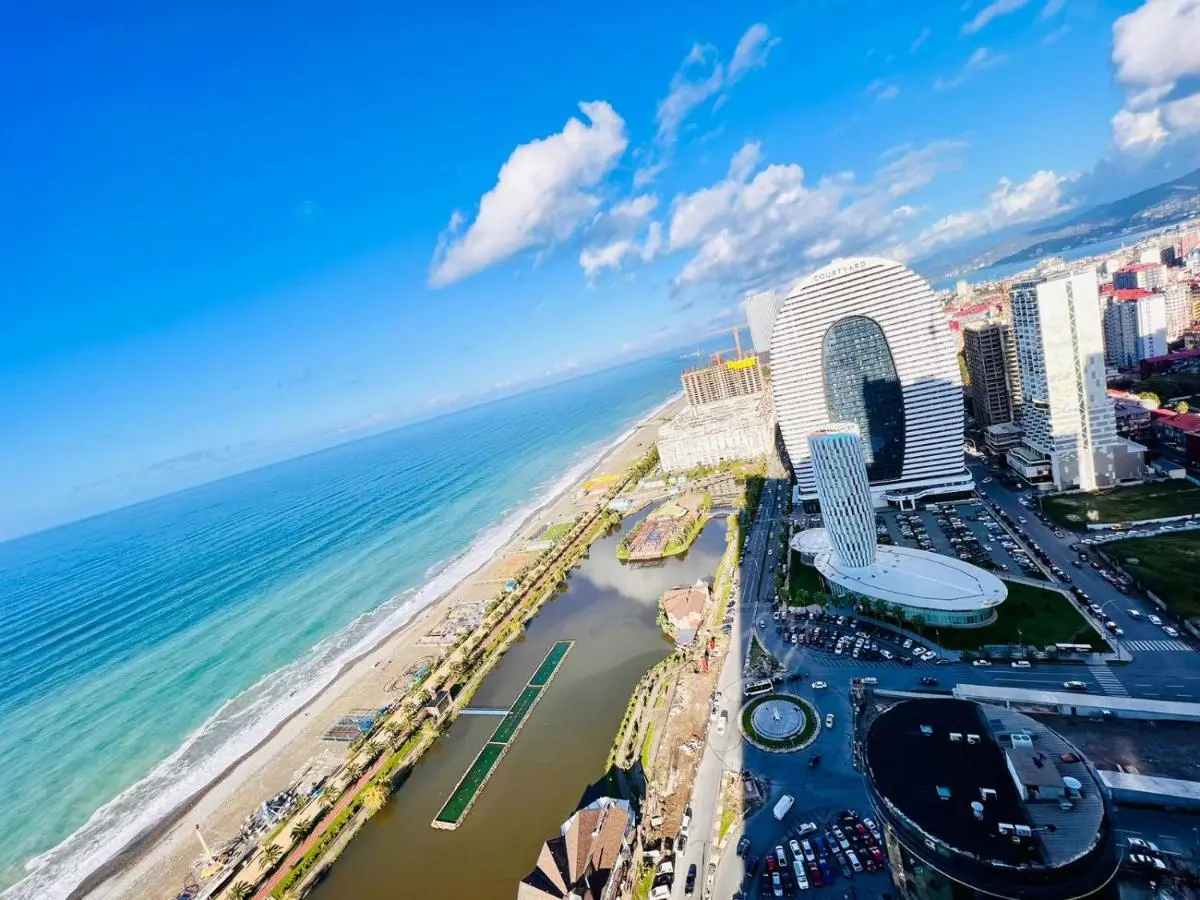 best VIP HOTEL panorama suites IN batumi R