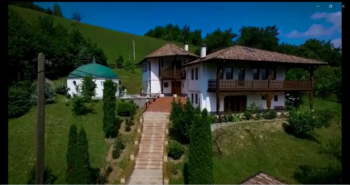luxurious 350 m villa with 4 bedrooms