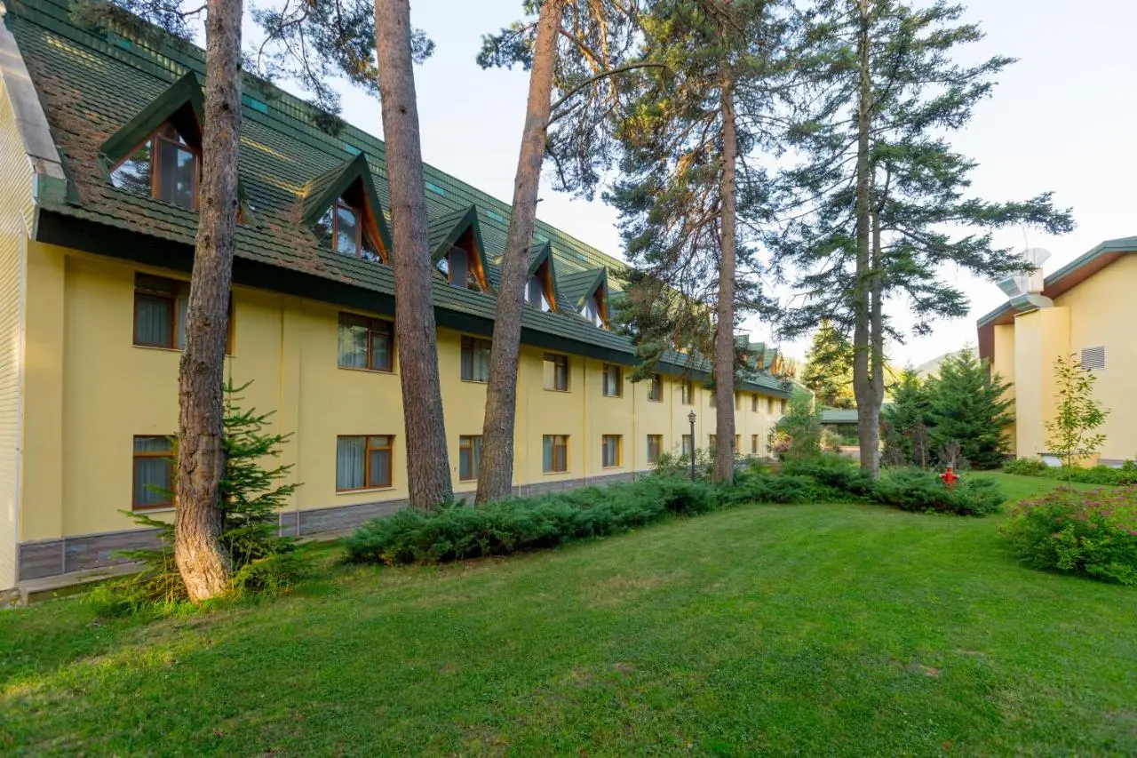 Buyuk Abant Hotel