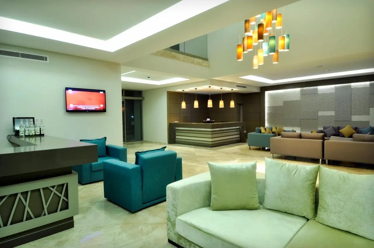 Lugga Boutique Hotel & Beach