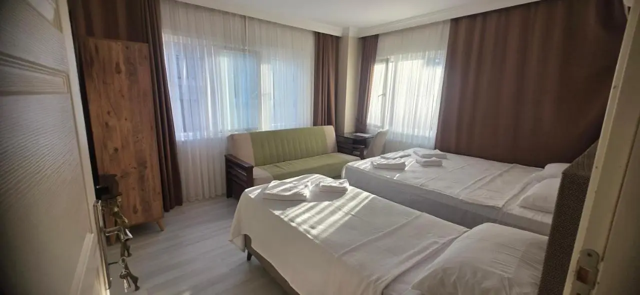 Blue Amedist Hotel