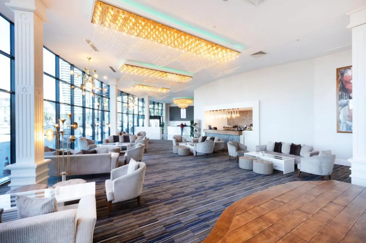 Sky Tower Hotel