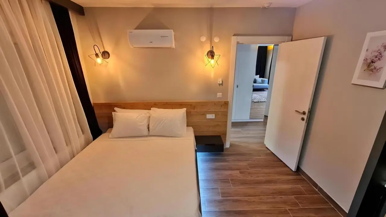 Sun Suites
