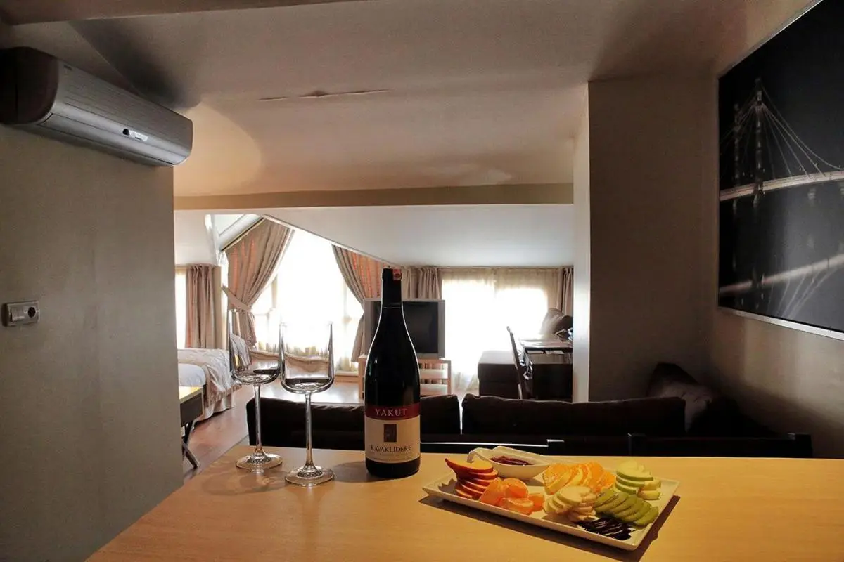 Derpa Suite Hotel