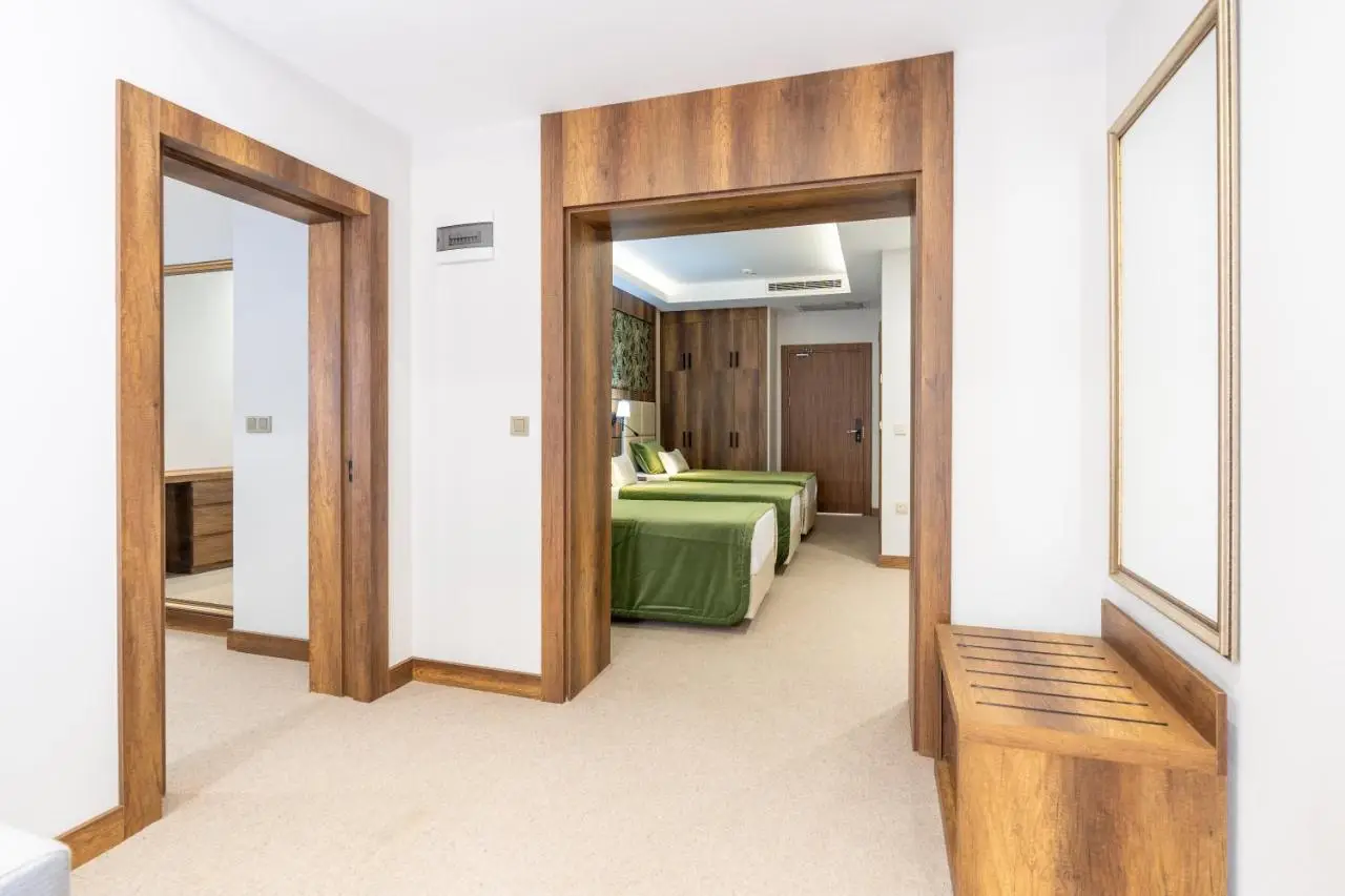 Mardy Suit Hotel