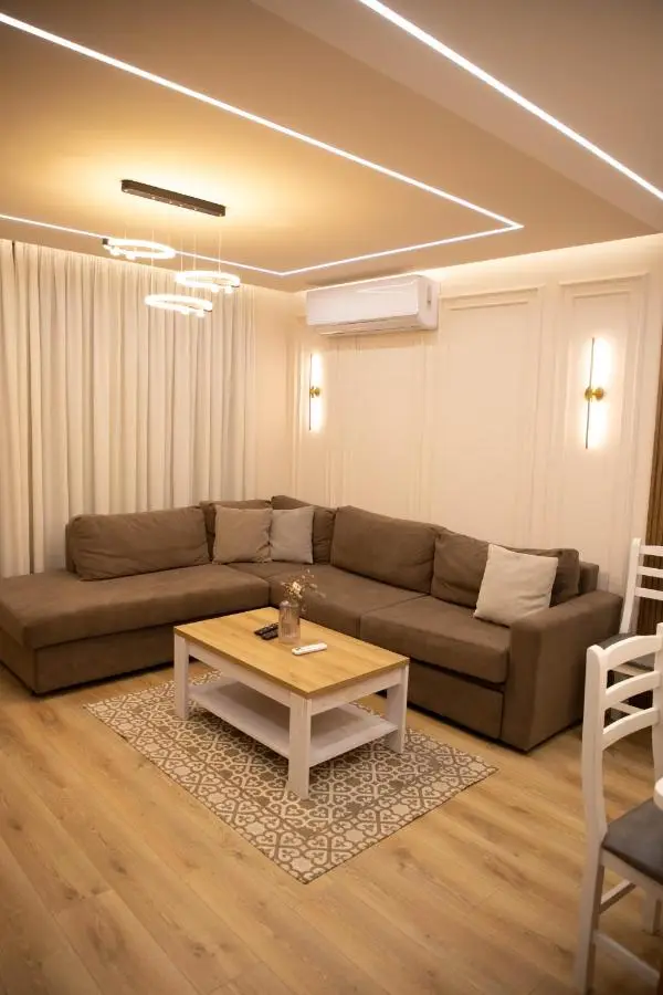 Central Continental Apartment