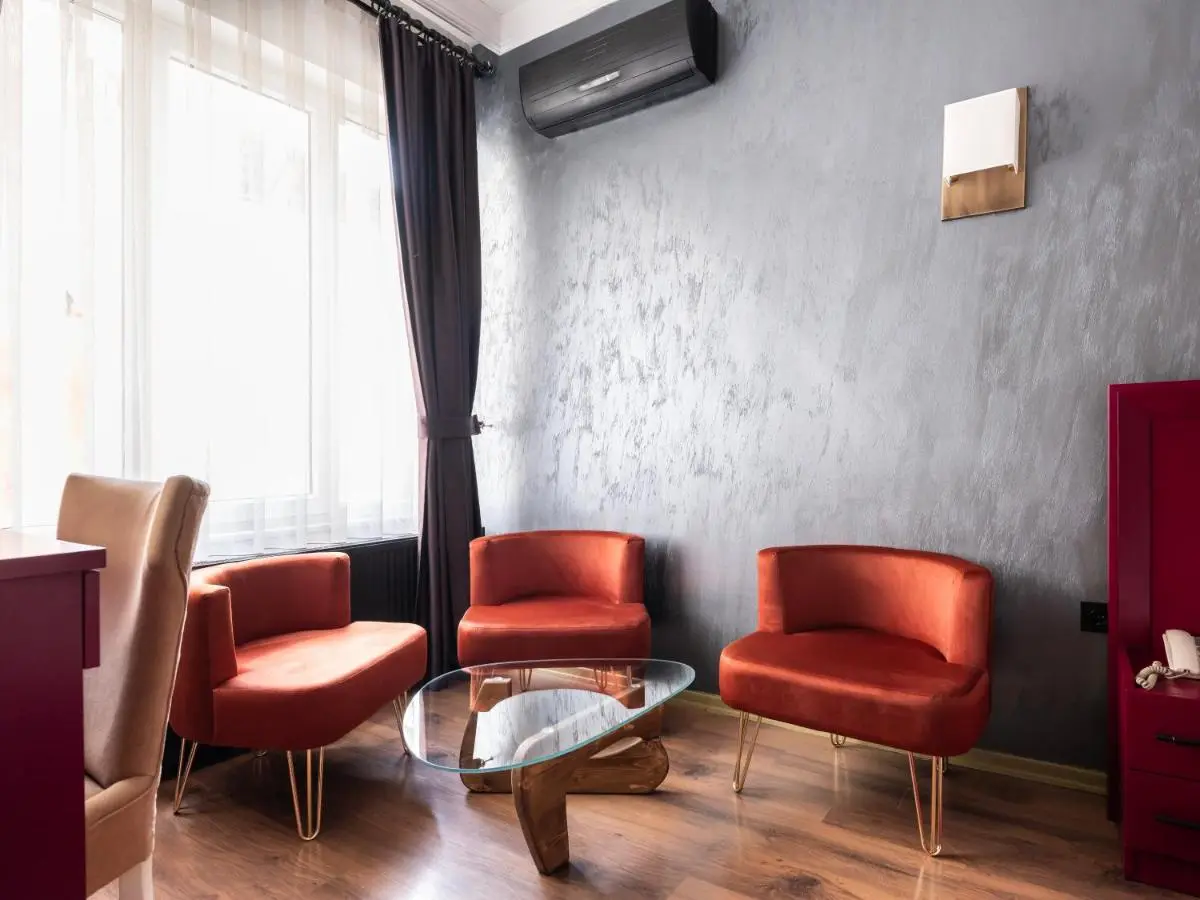 Perazre Hotel