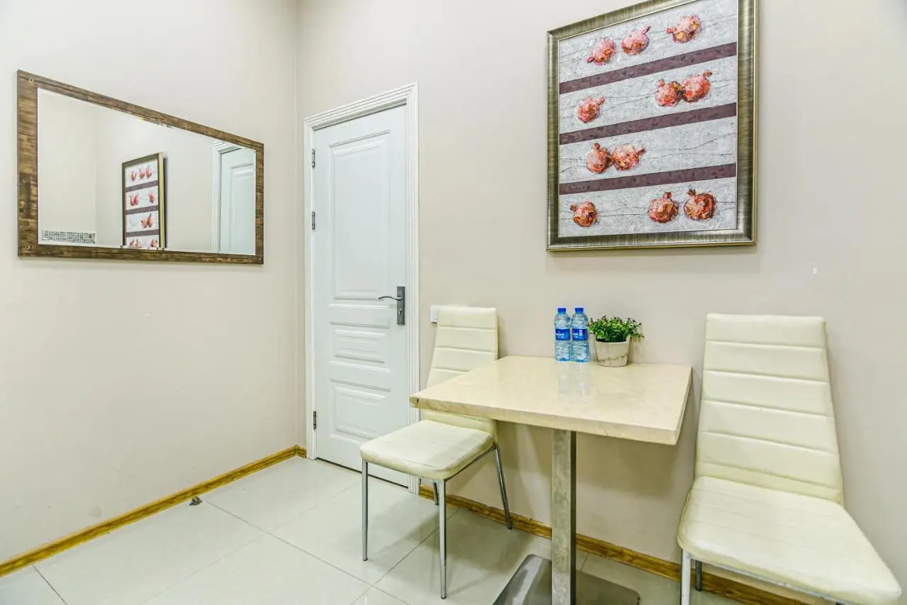Little Gem in the Old City - One Bedroom