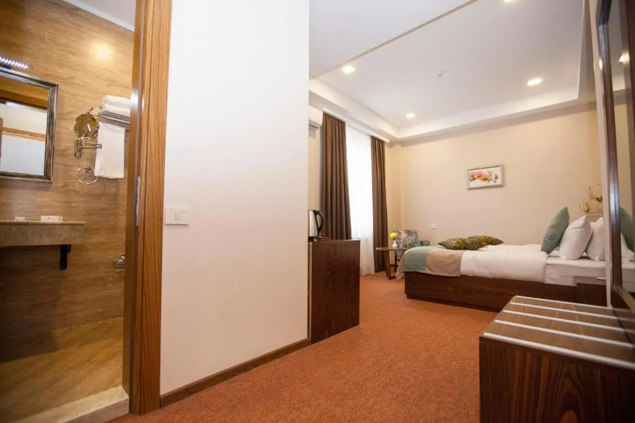 Auroom Hotel