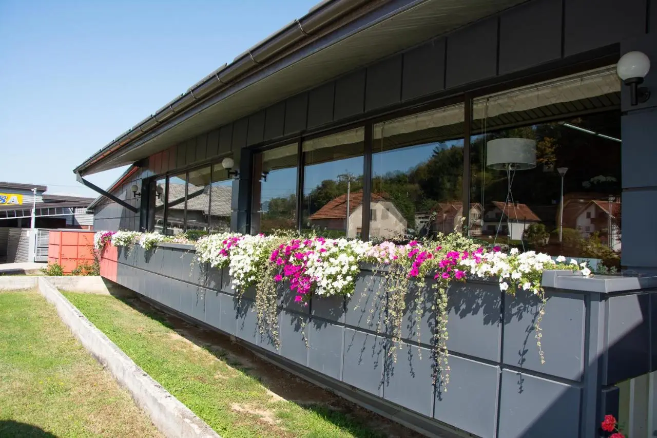 Hotel TISA
