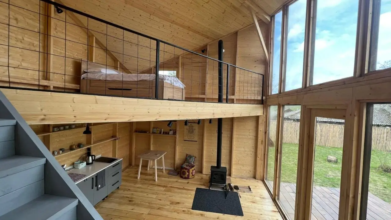 Dumbo Eco Camp