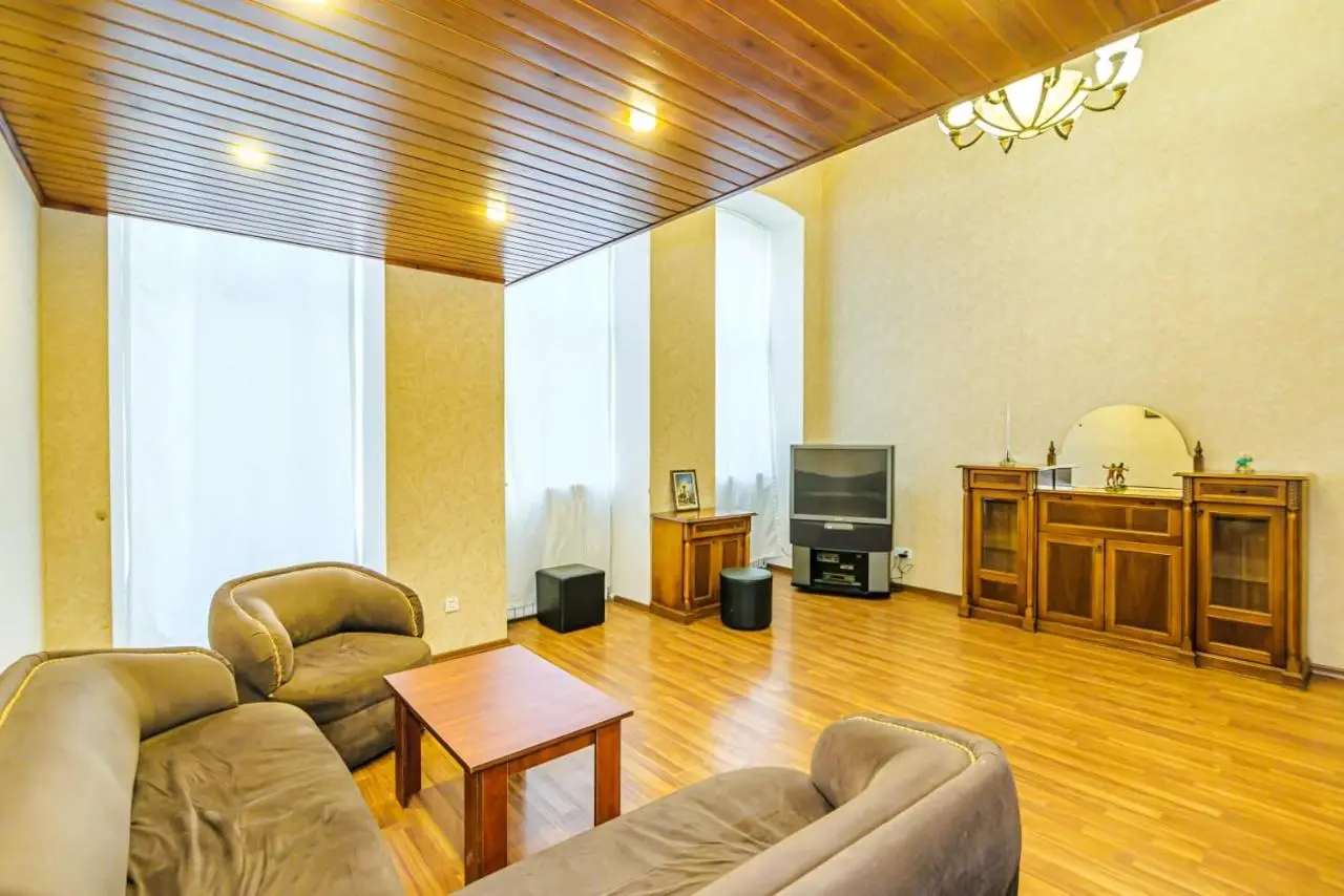 COZY Apartment in Nizami Street