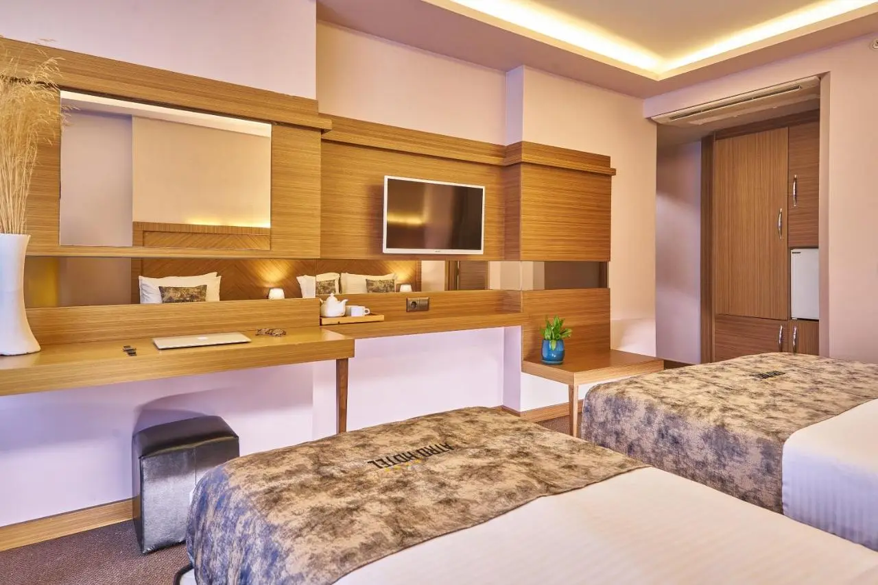 Atro Hotel