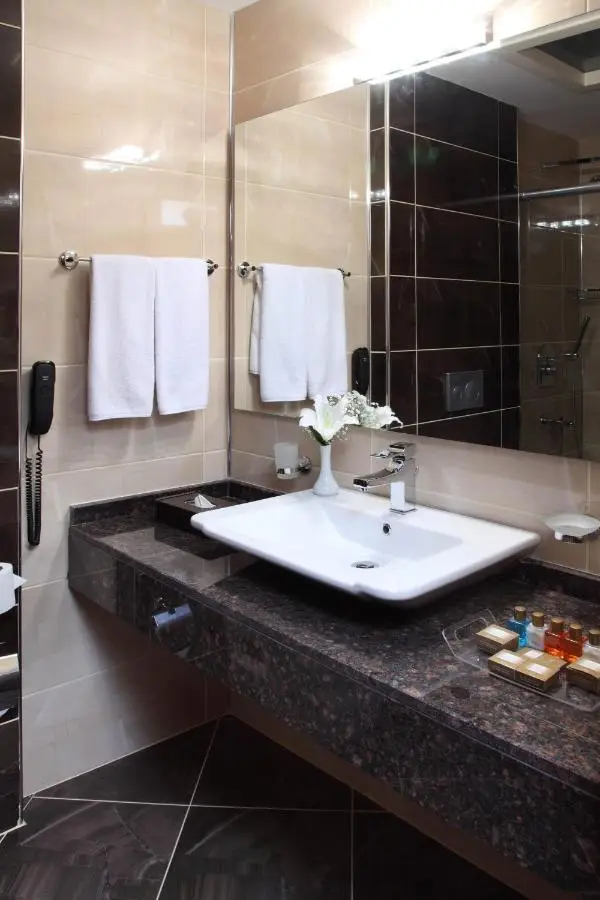 Hotel Senbayrak City