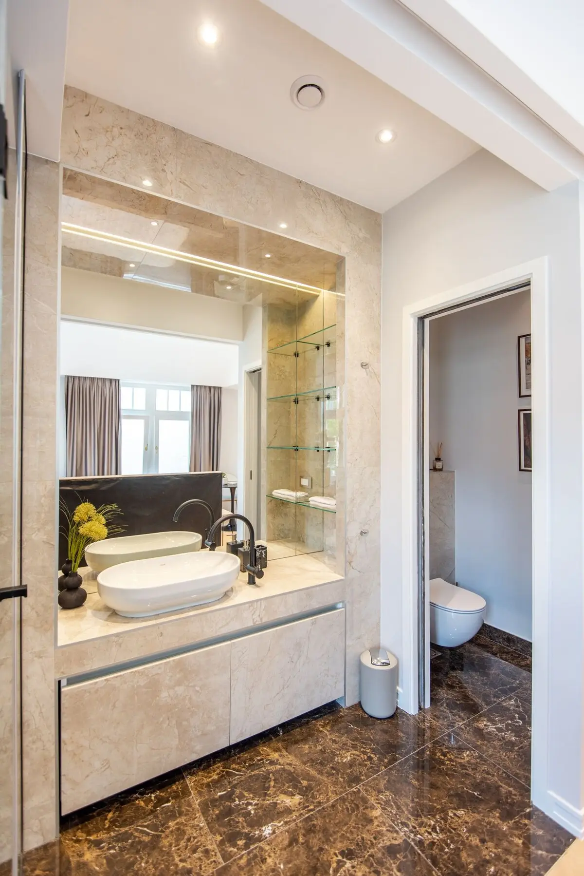Engadin | Suite in Heart of City