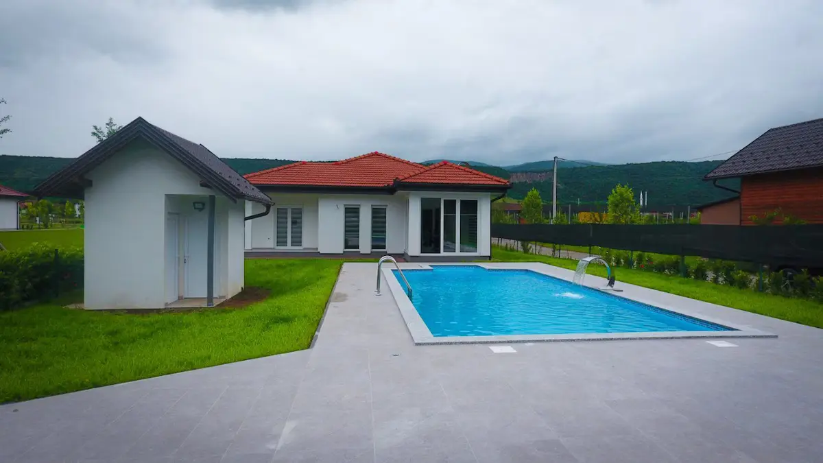 Luxury Home Meri