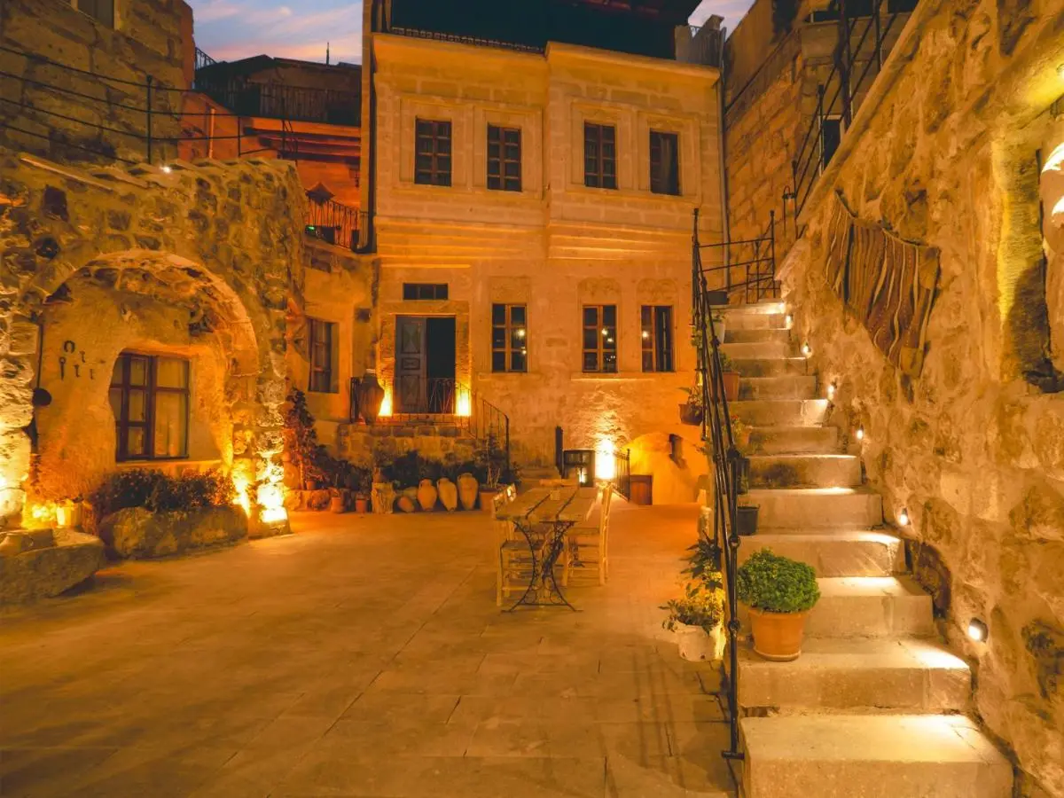 Atilla's Cave Hotel