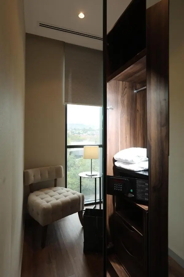 White Hill Hotel