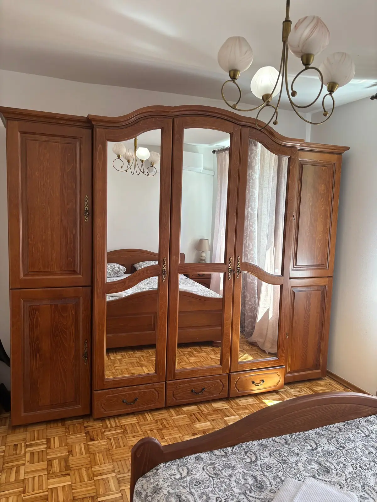 Apartment Adi