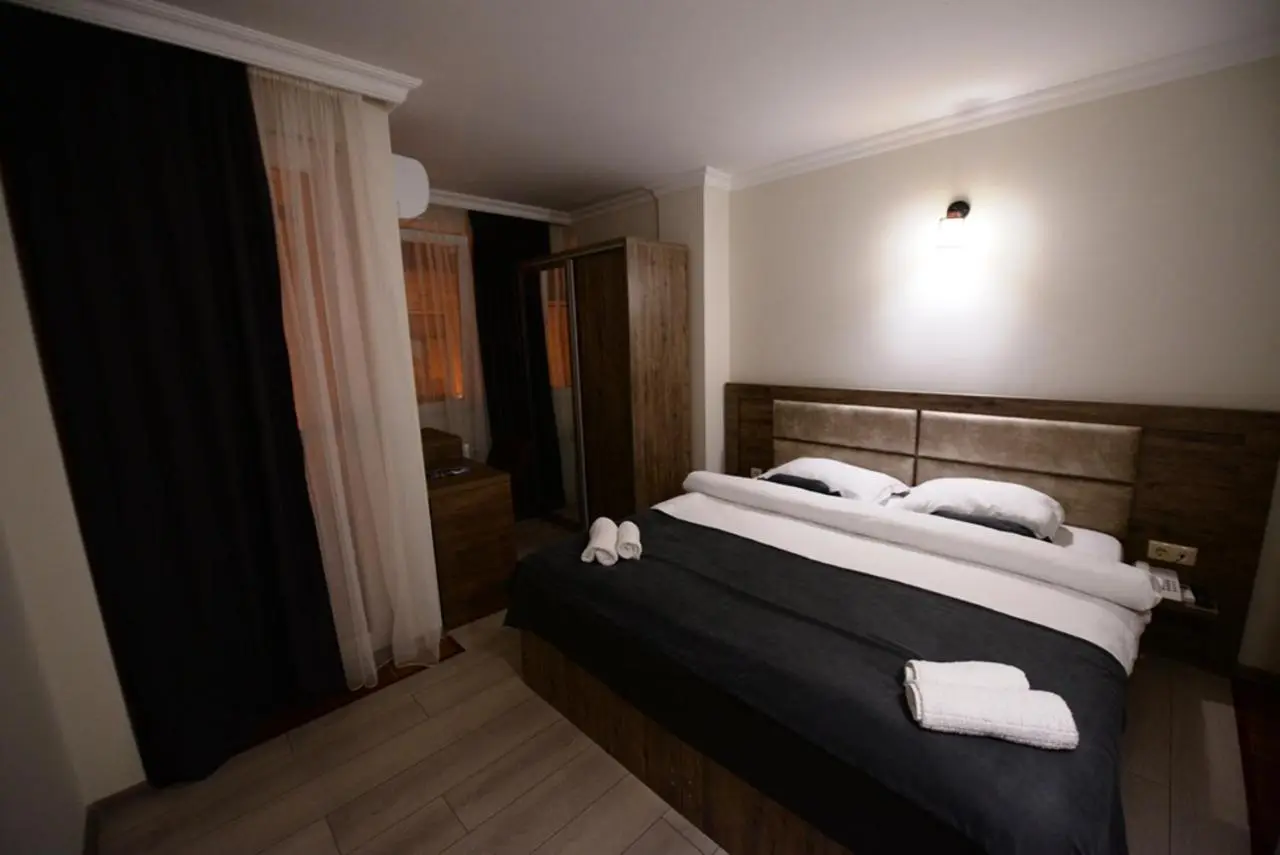 Hotel Aristocrat Batumi