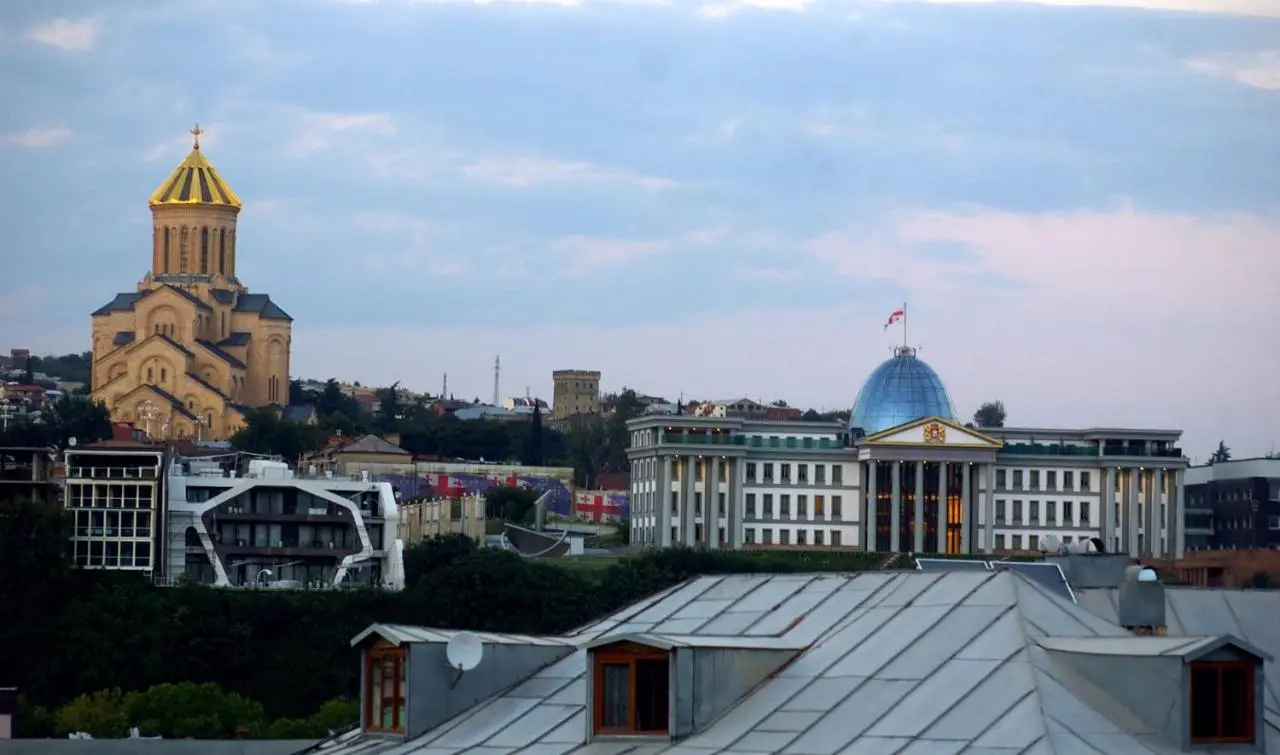 Old Town Studio With Picture Perfect Terrace !