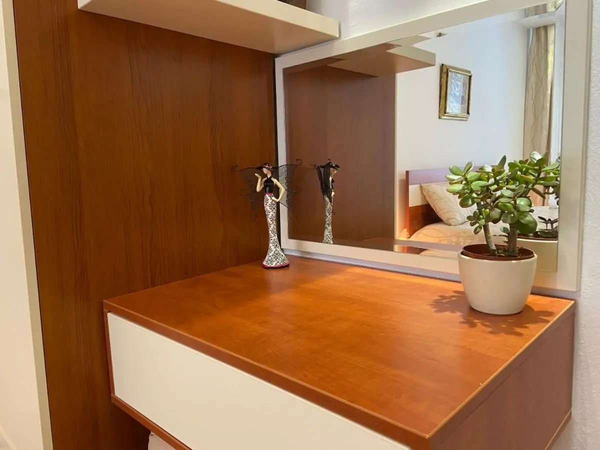 SASE Apartment