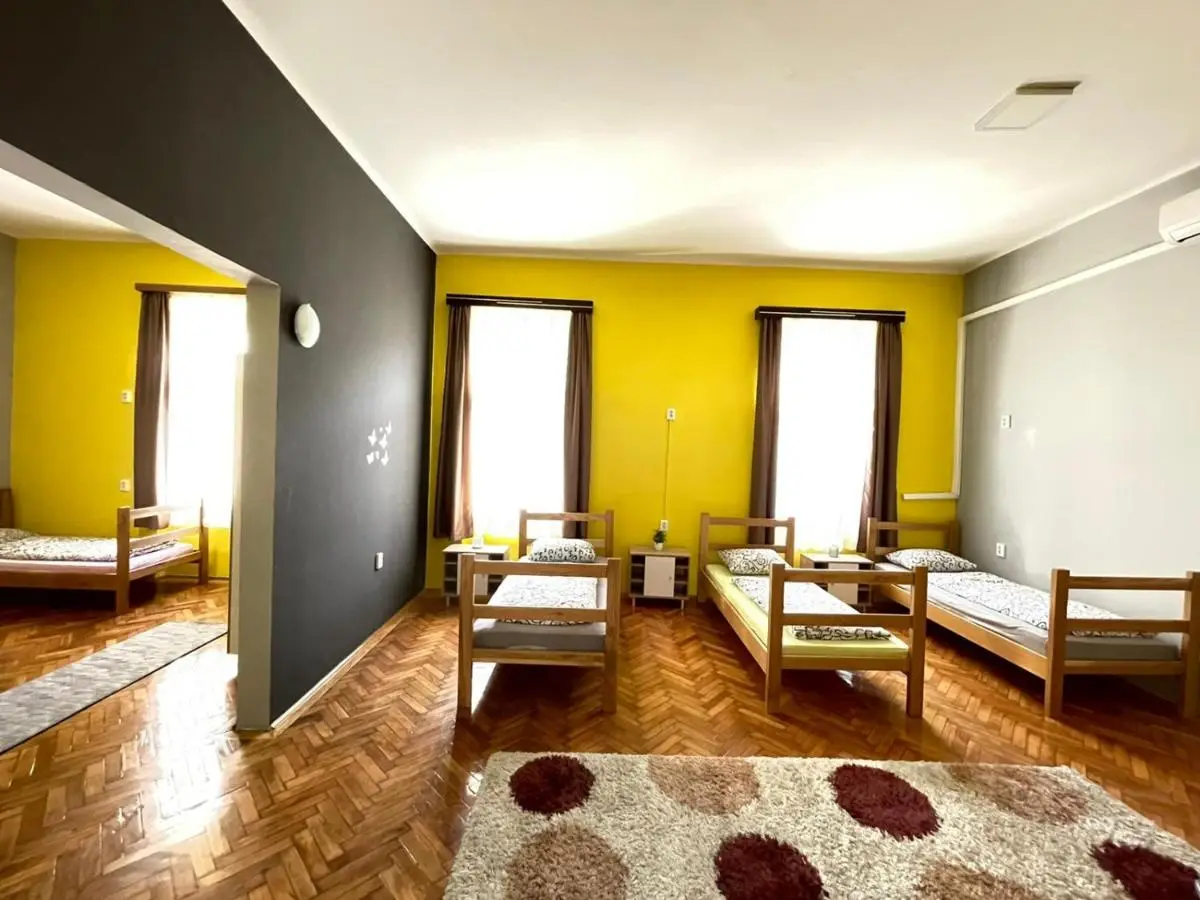 Apartment Pangea