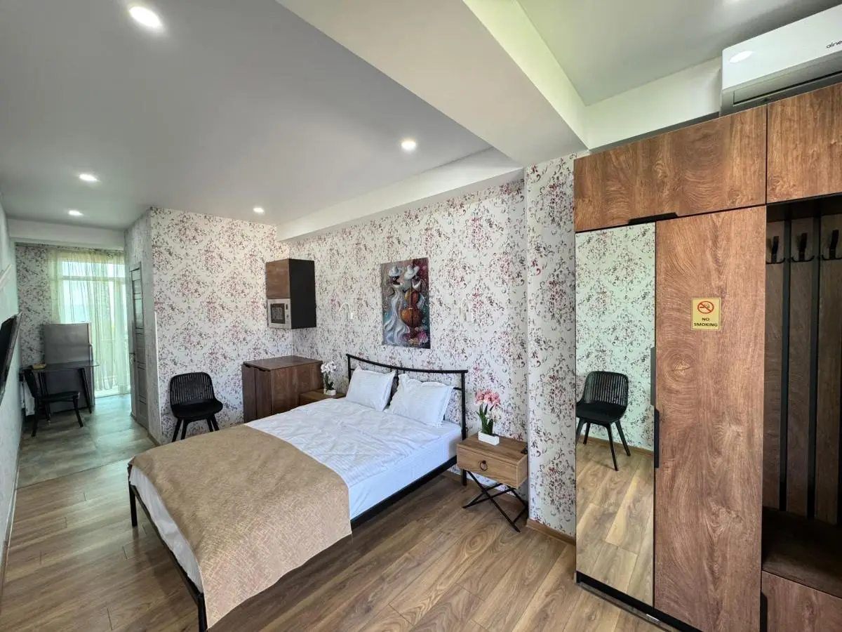 Airport Hotel Apartments