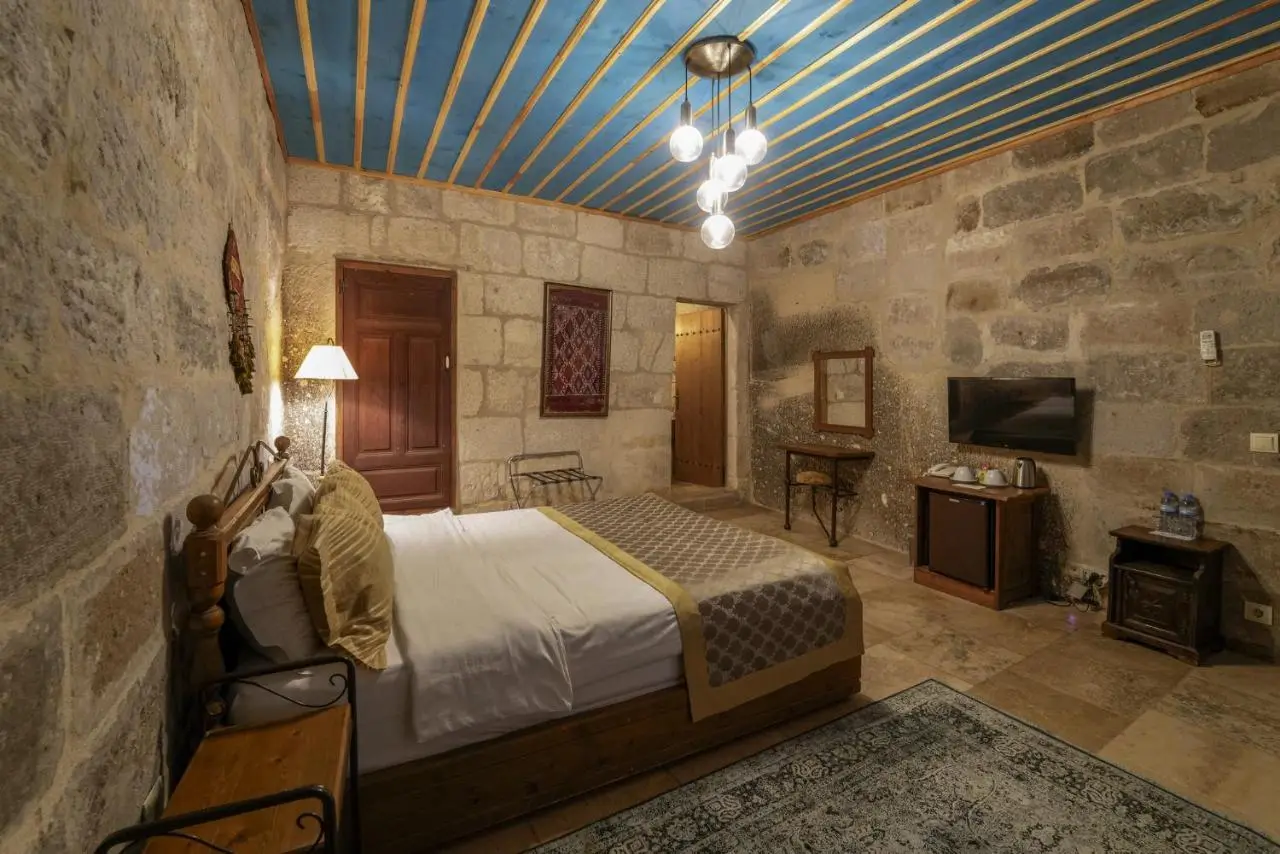 Tekkaya Cave Hotel