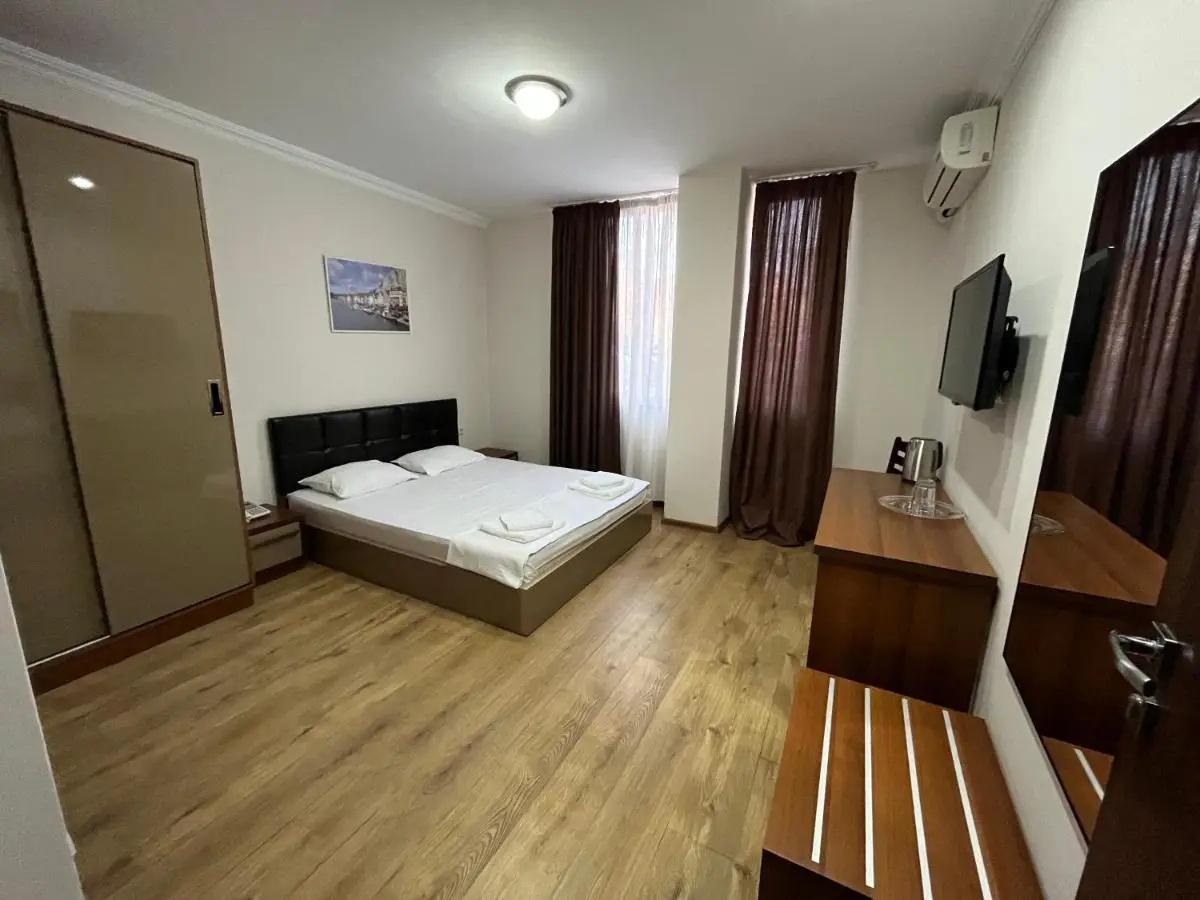 Ventura Hotel