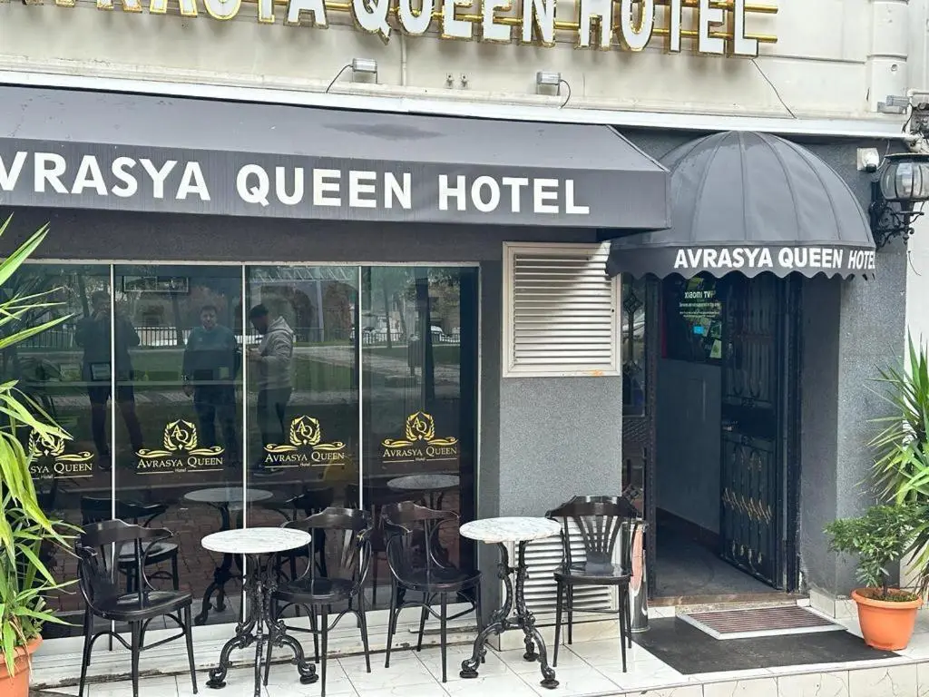AVRASYAQUEEN HOTEL